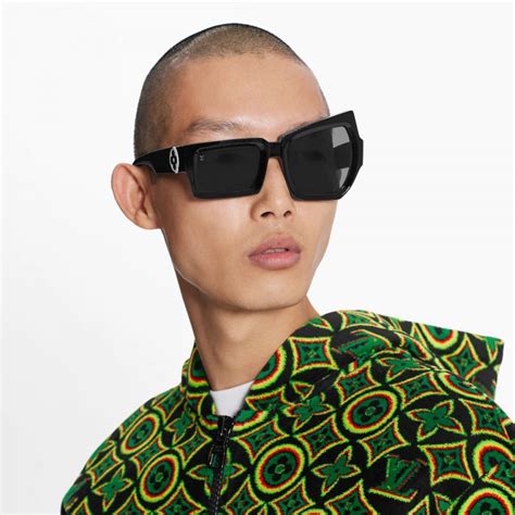 louis vuitton outer space sunglasses|Louis Vuitton distorted sunglasses.